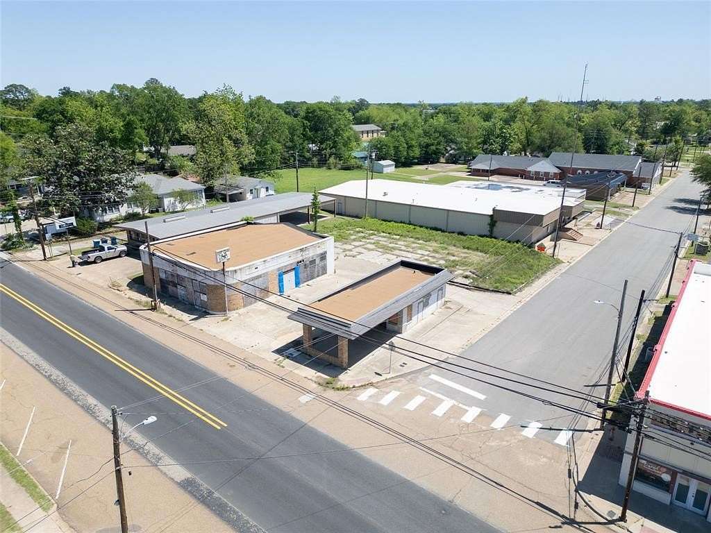 0.33 Acres of Commercial Land for Sale in Winnsboro, Texas