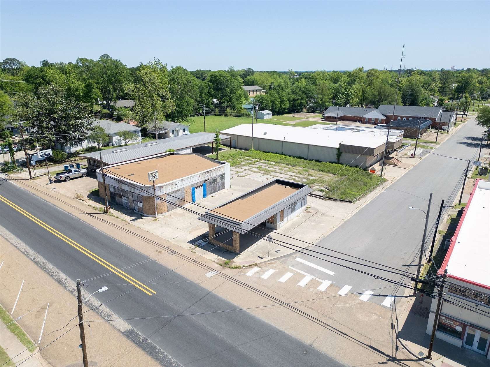 0.33 Acres of Mixed-Use Land for Sale in Winnsboro, Texas