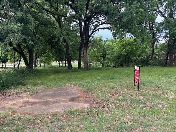 0.26 Acres of Land for Sale in Arlington, Texas