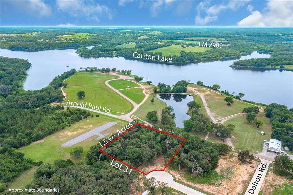 1.5 Acres of Residential Land for Sale in Canton, Texas
