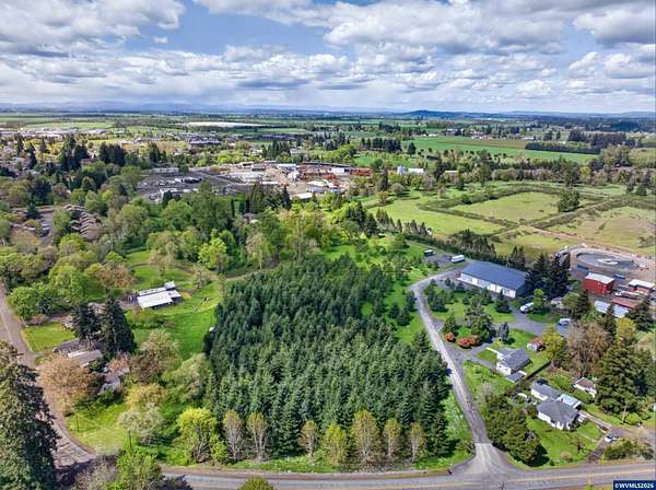 7.63 Acres of Commercial Land for Sale in Lebanon, Oregon