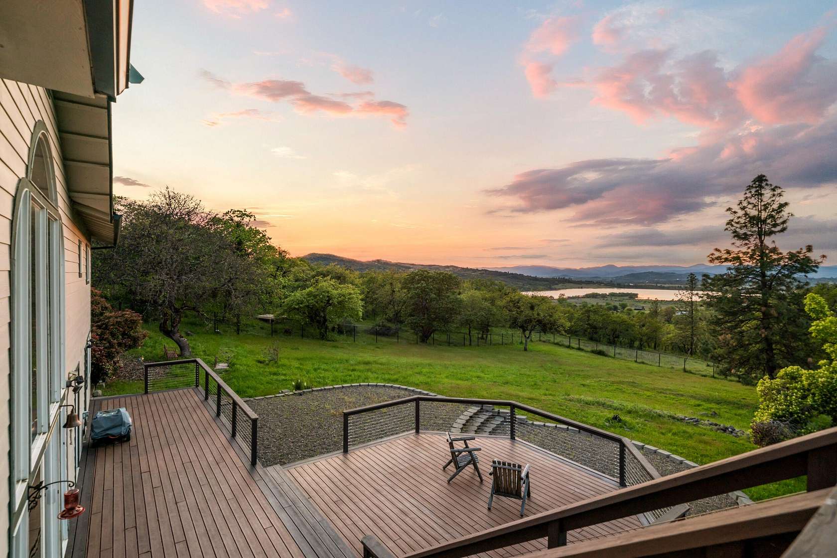 26.3 Acres of Agricultural Land with Home for Sale in Eagle Point, Oregon