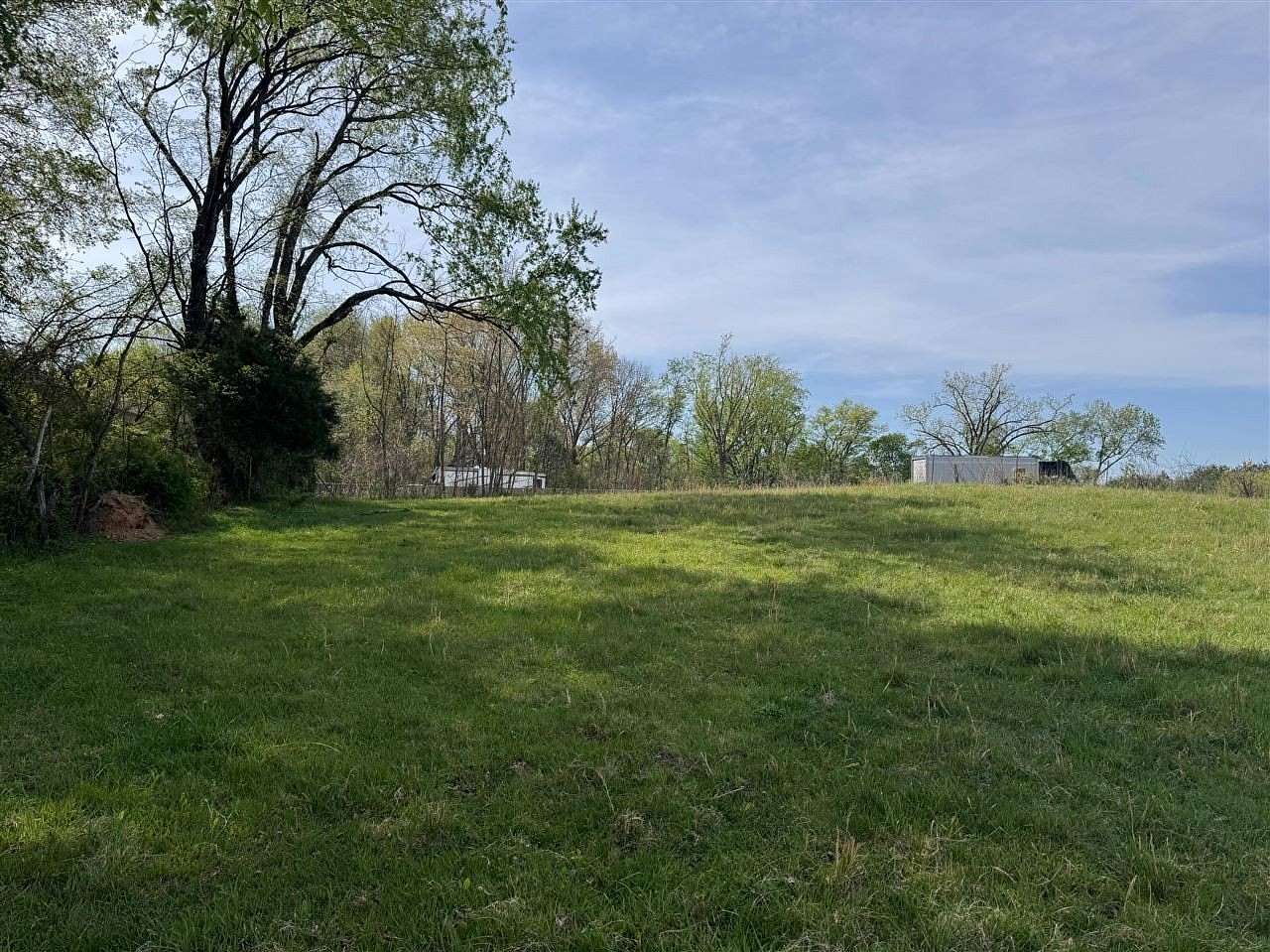 68.1 Acres of Land for Sale in Bowling Green, Kentucky