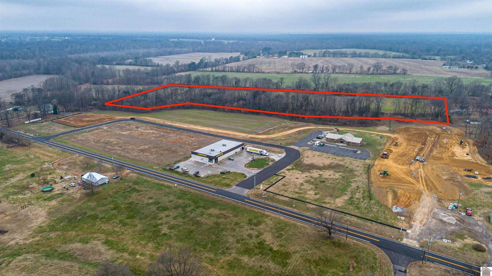 16.4 Acres of Commercial Land for Sale in Barlow, Kentucky