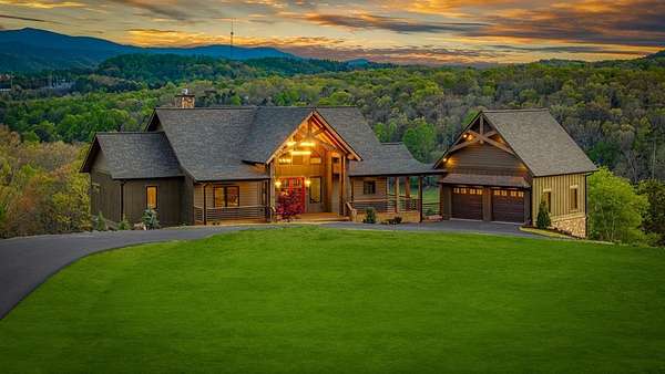 1.5 Acres of Land with Home for Sale in Blue Ridge, Georgia