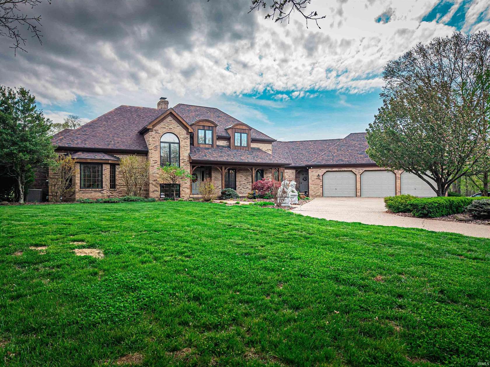 3.6 Acres of Land with Home for Sale in Princeton, Indiana