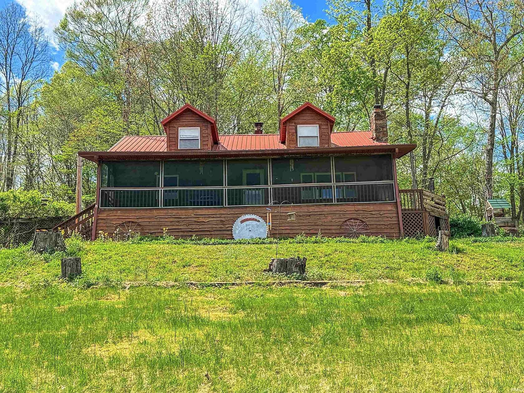 5 Acres of Land with Home for Sale in Eckerty, Indiana