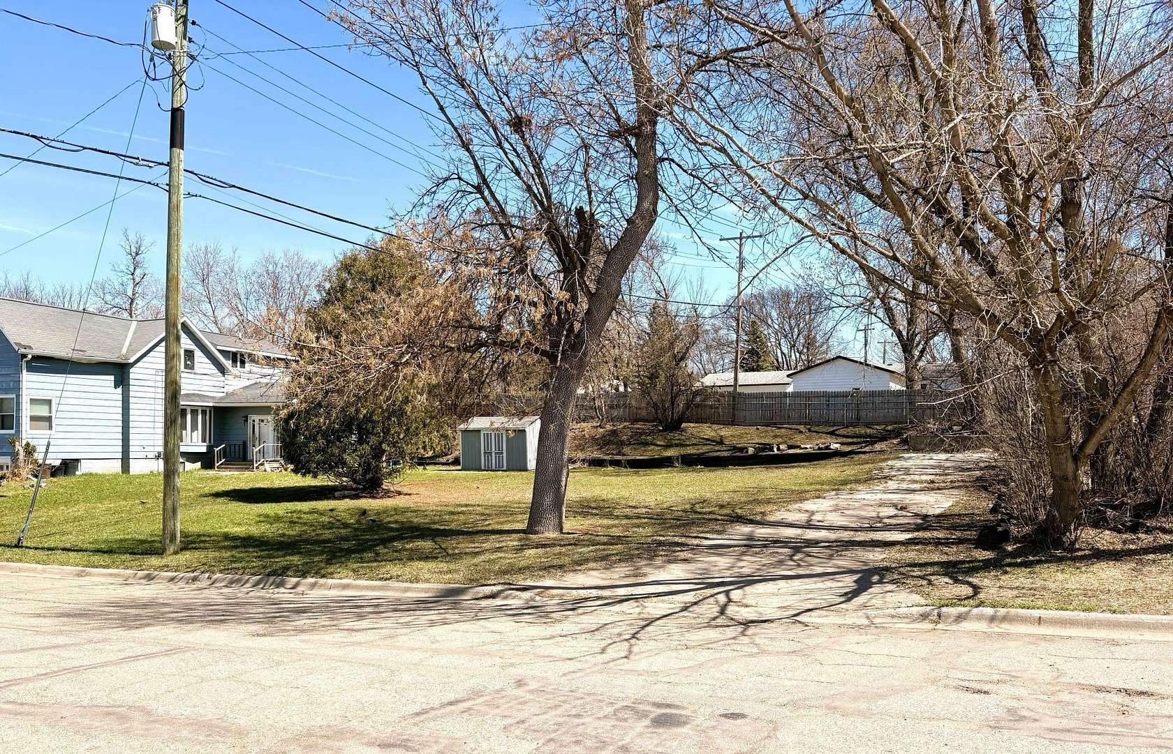 0.19 Acres of Land for Sale in Fergus Falls, Minnesota