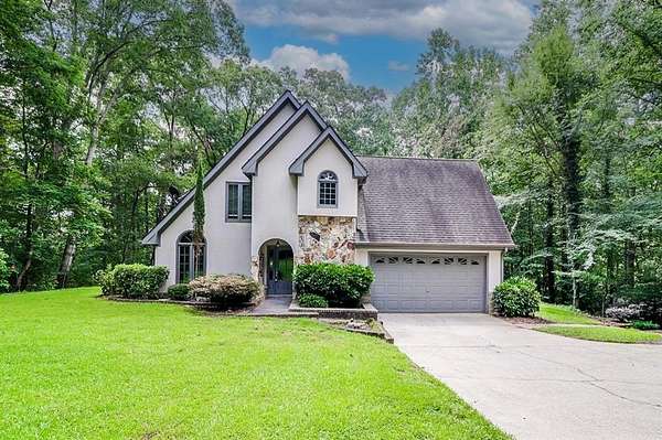 5.1 Acres of Land with Home for Sale in Lawrenceville, Georgia