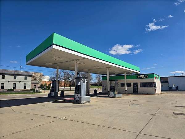 0.44 Acres of Commercial Land for Sale in Albert Lea, Minnesota