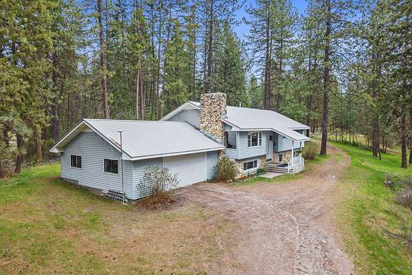 6.55 Acres of Land with Home for Sale in Chewelah, Washington