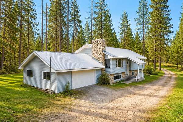 6.55 Acres of Land with Home for Sale in Chewelah, Washington