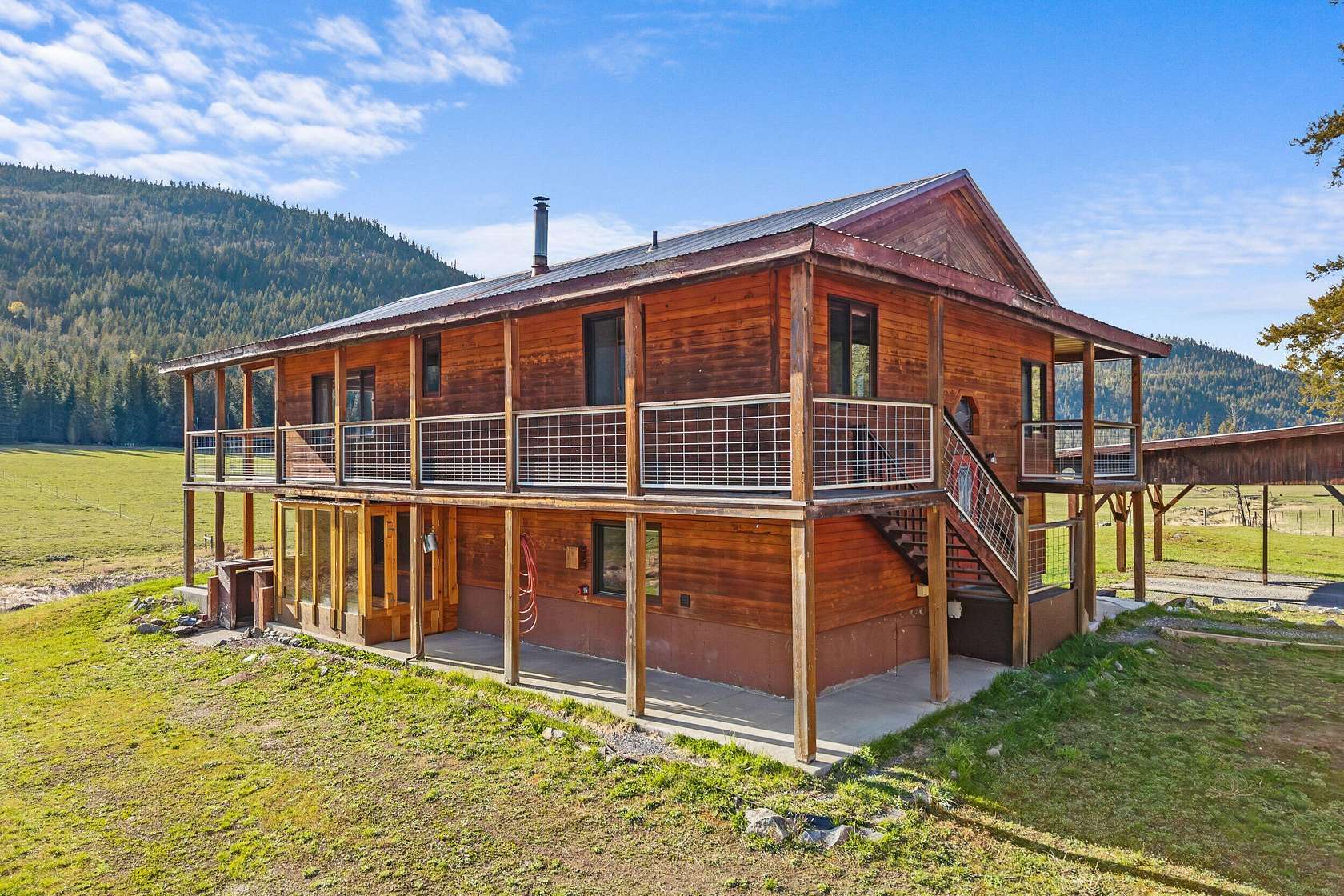 17 Acres of Land with Home for Sale in Colville, Washington