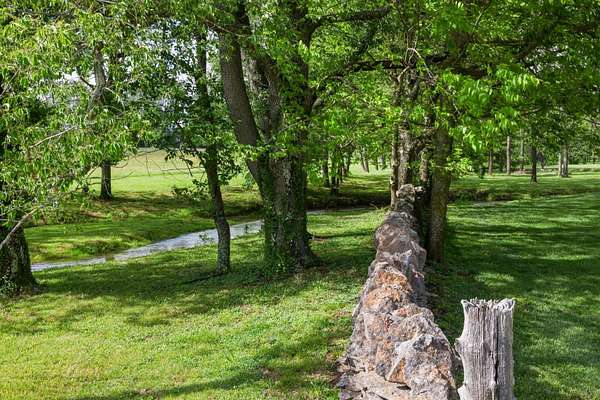 5 Acres of Land with Home for Sale in Harrodsburg, Kentucky