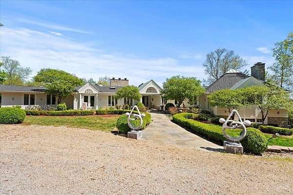 3 Acres of Land with Home for Sale in Indian Hill, Ohio