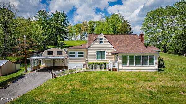 2.8 Acres of Land with Home for Sale in Blountville, Tennessee