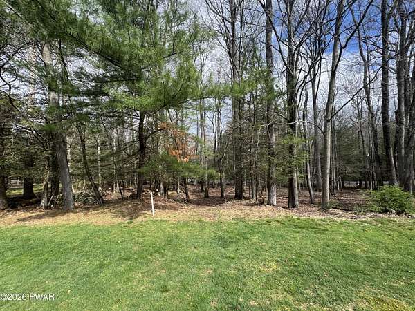 1 Acre of Residential Land for Sale in Greentown, Pennsylvania