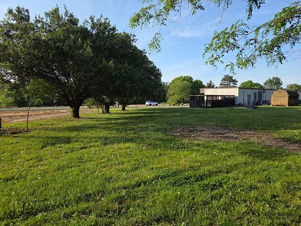 2 Acres of Improved Commercial Land for Sale in Elora, Tennessee