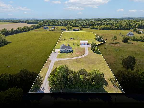 5 Acres of Land with Home for Sale in Lewisburg, Tennessee