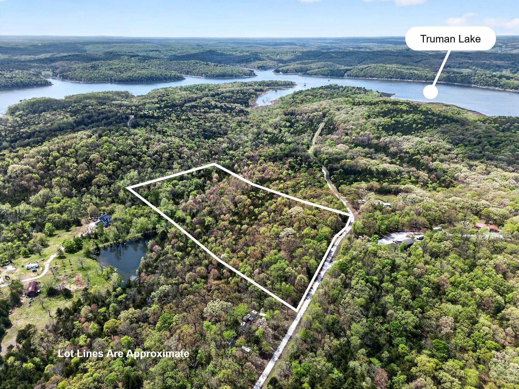 12.5 Acres of Recreational Land for Sale in Warsaw, Missouri