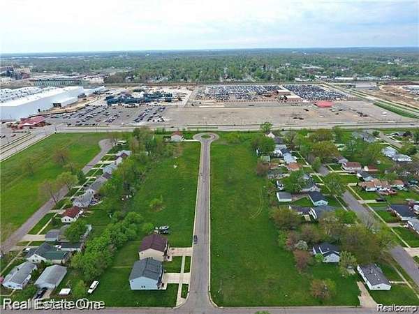0.15 Acres of Residential Land for Sale in Pontiac, Michigan