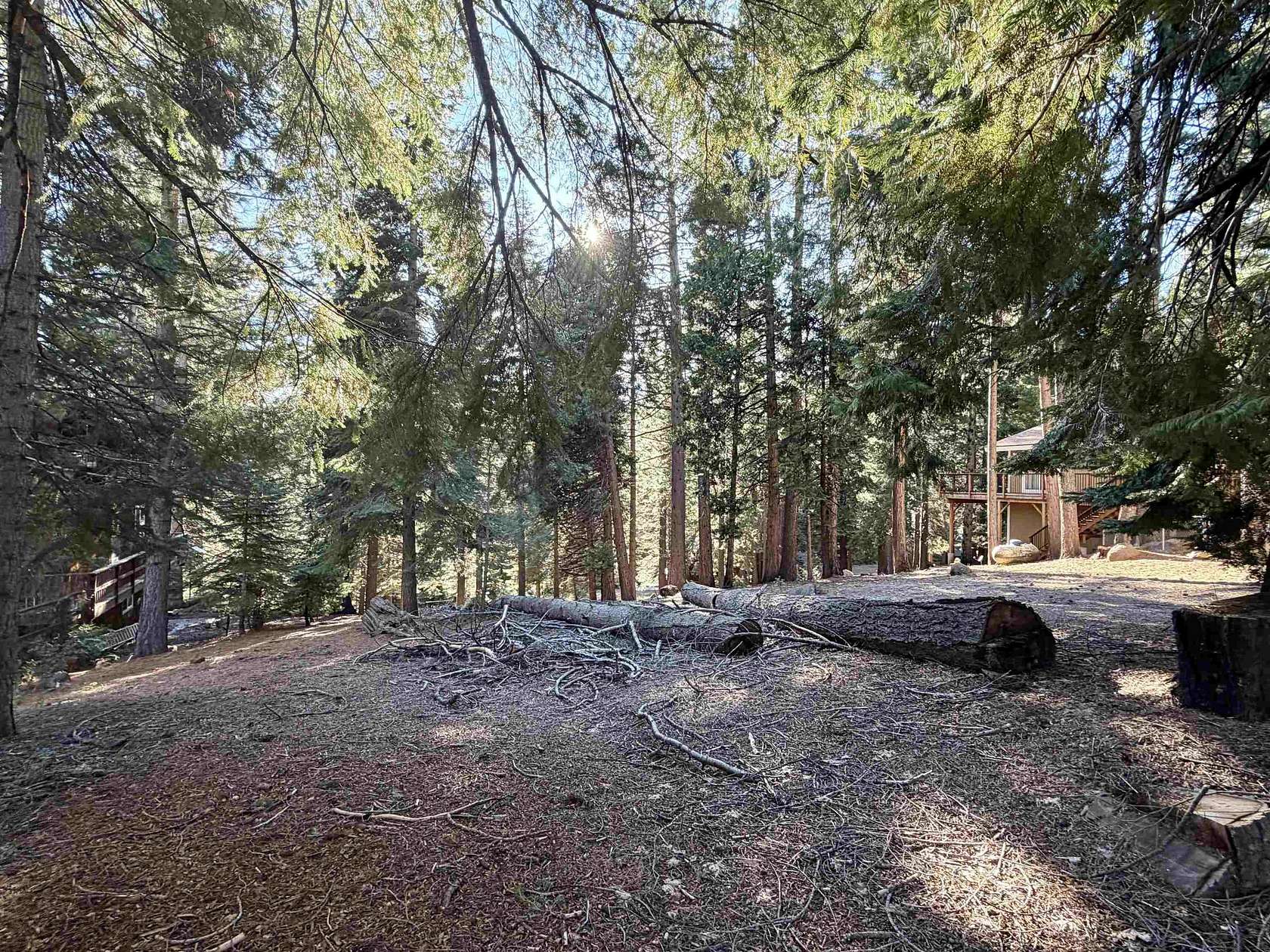 0.39 Acres of Residential Land for Sale in Lake Almanor Country Club, California