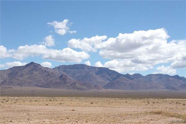1 Acre of Residential Land for Sale in Kingman, Arizona