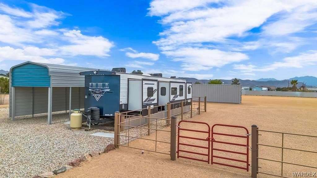 1 Acre of Residential Land for Sale in Golden Valley, Arizona