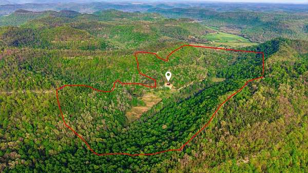 290 Acres of Improved Land for Sale in Irvine, Kentucky