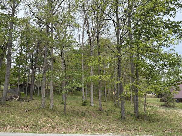 1 Acre of Residential Land for Sale in London, Kentucky