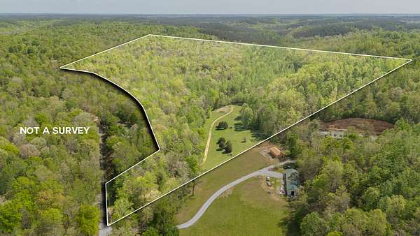 90 Acres of Land for Sale in Linden, Tennessee