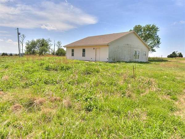 9.25 Acres of Land with Home for Sale in Guthrie, Oklahoma