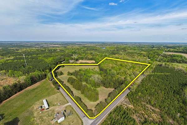 19 Acres of Recreational & Residential Land for Sale in Keysville, Virginia