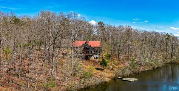 50.6 Acres of Recreational Land with Home for Sale in Appomattox, Virginia