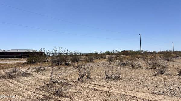 1 Acre of Residential Land for Sale in Wittmann, Arizona