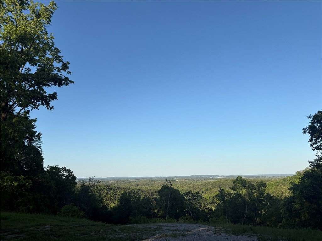 2.22 Acres of Land for Sale in Eureka Springs, Arkansas