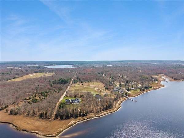 2.5 Acres of Residential Land for Sale in Berkley, Massachusetts