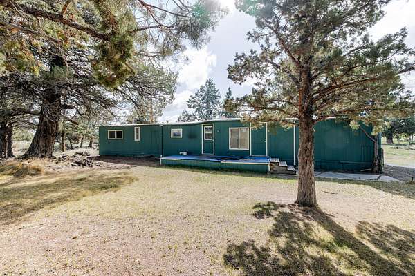 3.17 Acres of Land with Home for Sale in Bend, Oregon