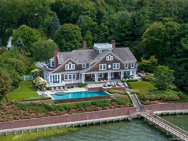 2.35 Acres of Land with Home for Sale in Cove Neck, New York