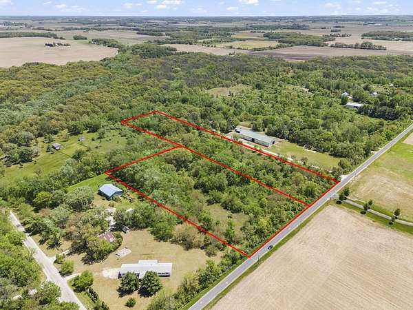 10.1 Acres of Recreational & Residential Land for Sale in Custer Park, Illinois