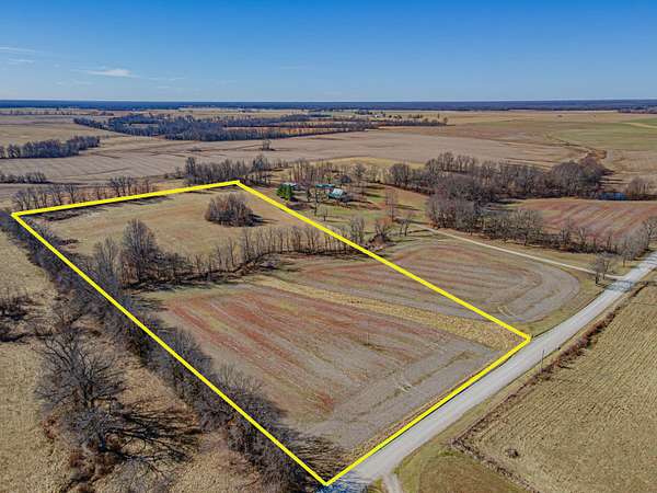16.5 Acres of Land for Sale in Clark, Missouri