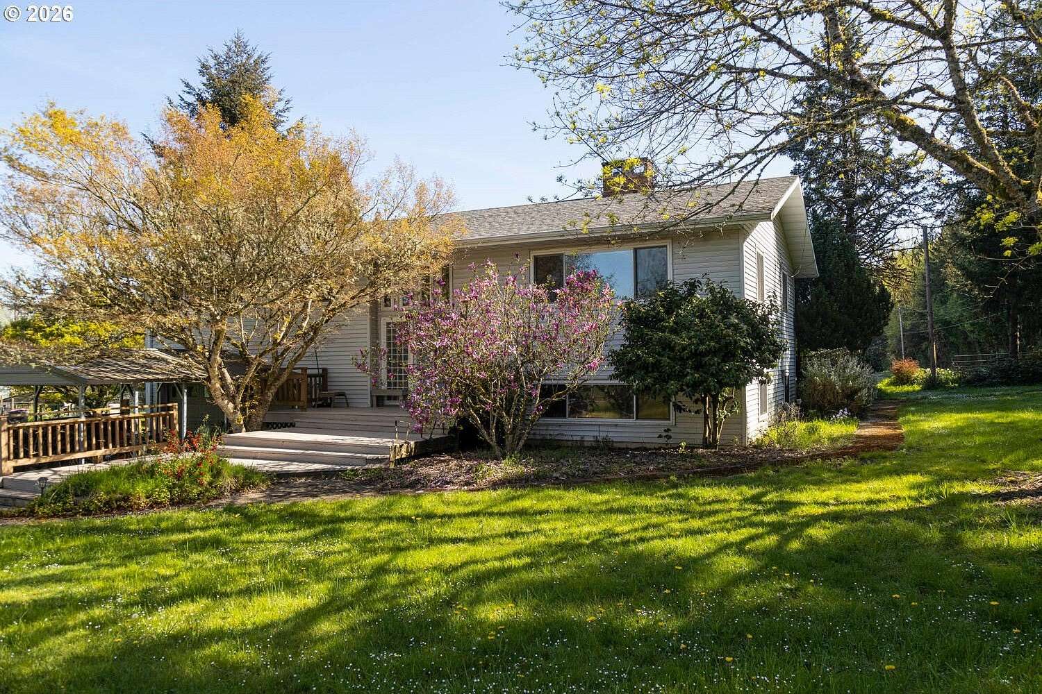 4.7 Acres of Land with Home for Sale in Amity, Oregon