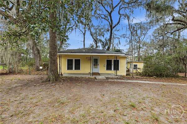 3.6 Acres of Land with Home for Sale in Savannah, Georgia