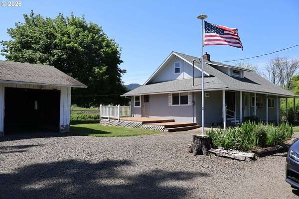 3.23 Acres of Land with Home for Sale in Gaston, Oregon