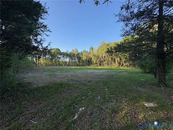 4.25 Acres of Residential Land for Sale in Shacklefords, Virginia