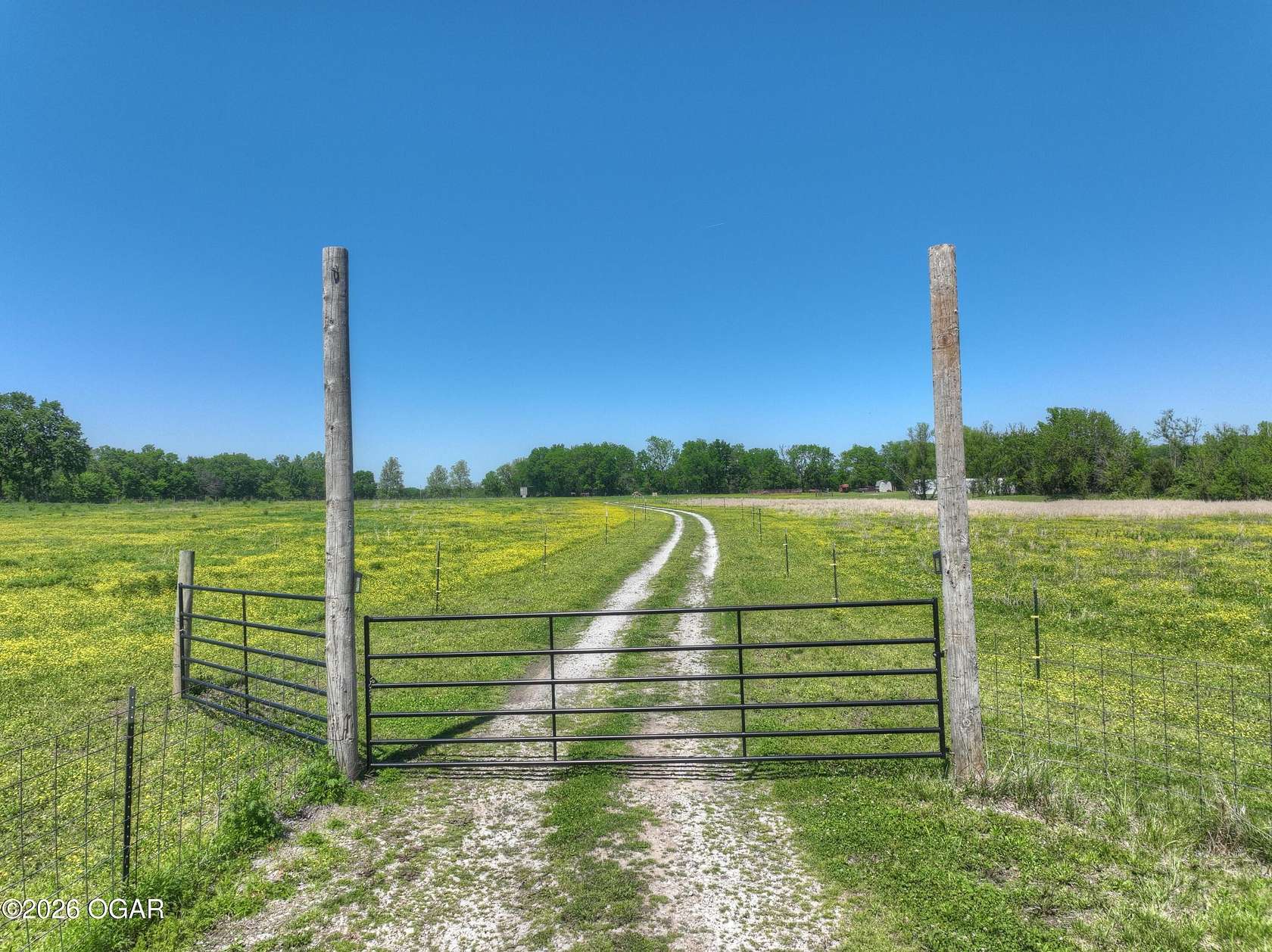 30 Acres of Recreational & Residential Land for Sale in Carthage, Missouri