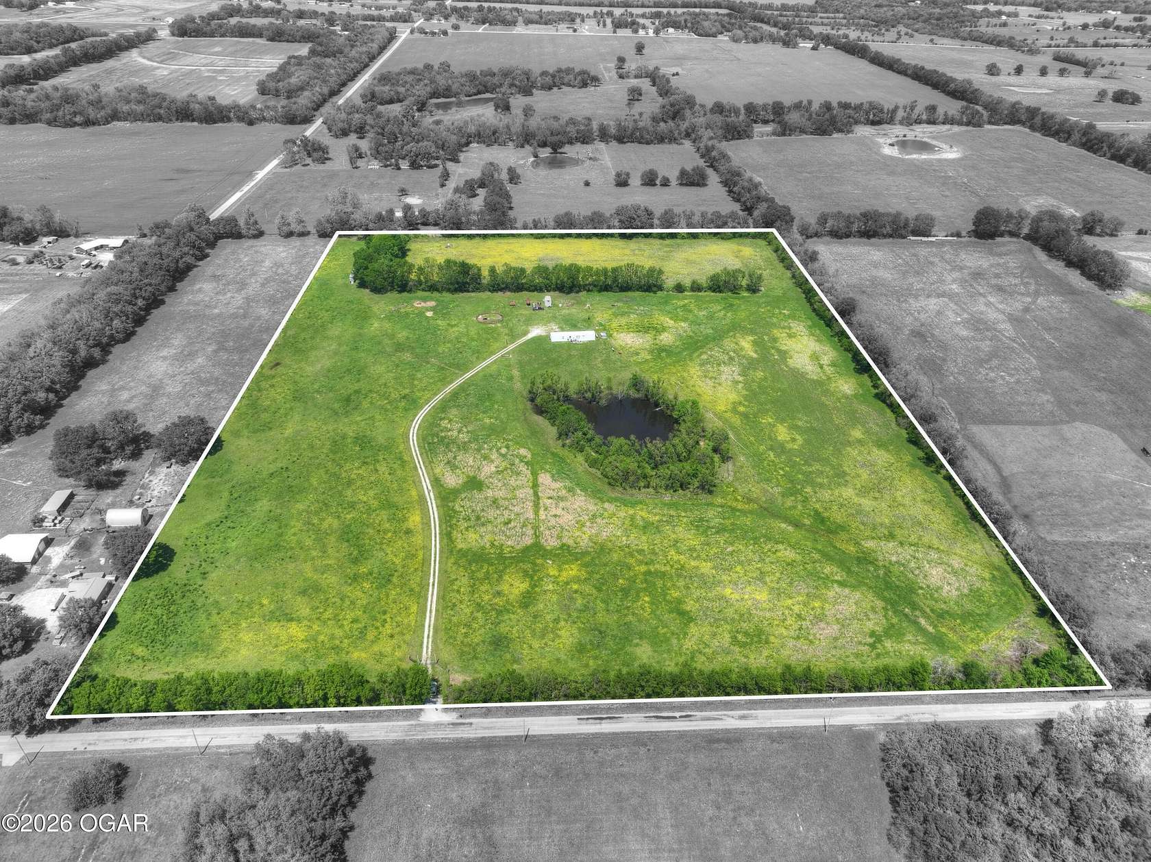 30 Acres of Recreational & Residential Land for Sale in Carthage, Missouri