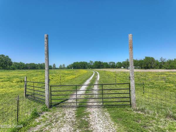 30 Acres of Recreational & Residential Land for Sale in Carthage, Missouri