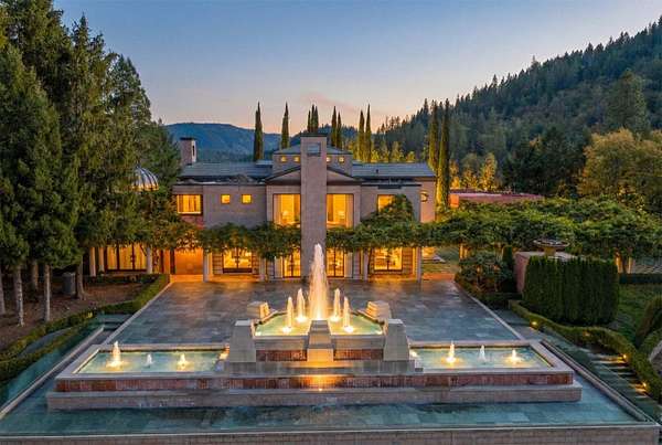 195 Acres of Land for Sale in Rogue River, Oregon