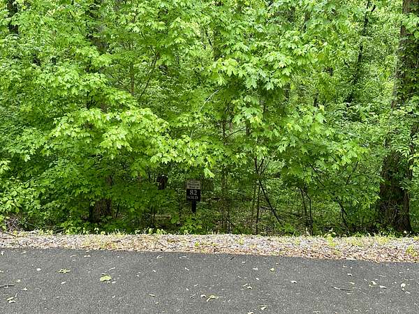 1.12 Acres of Residential Land for Sale in Lancaster, Tennessee